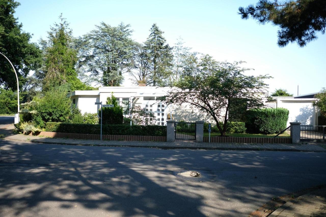 Ruhiges Haus Mit Privatem Garten Halstenbek Exterior foto